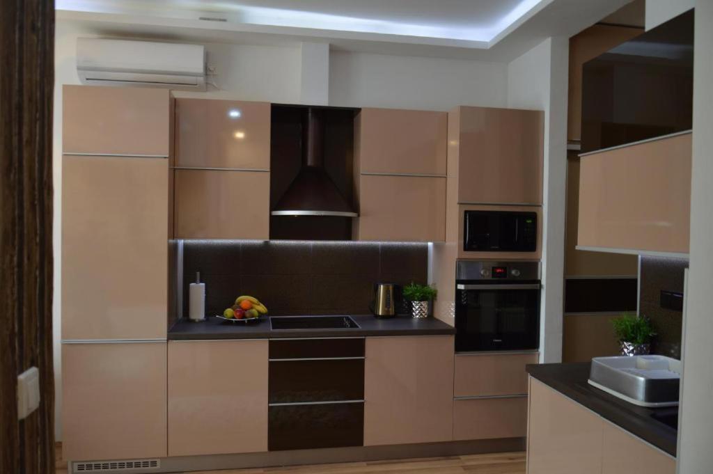 Fueredi Apartman Debrecen Ngoại thất bức ảnh