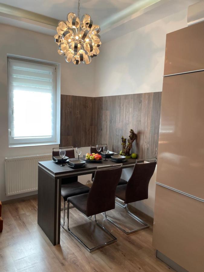 Fueredi Apartman Debrecen Ngoại thất bức ảnh